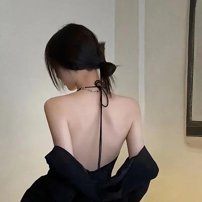 爱在心里口难开